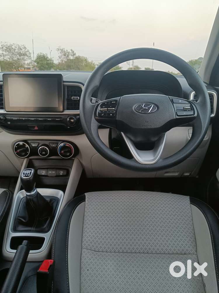 Hyundai Venue Sx, 2022, Petrol