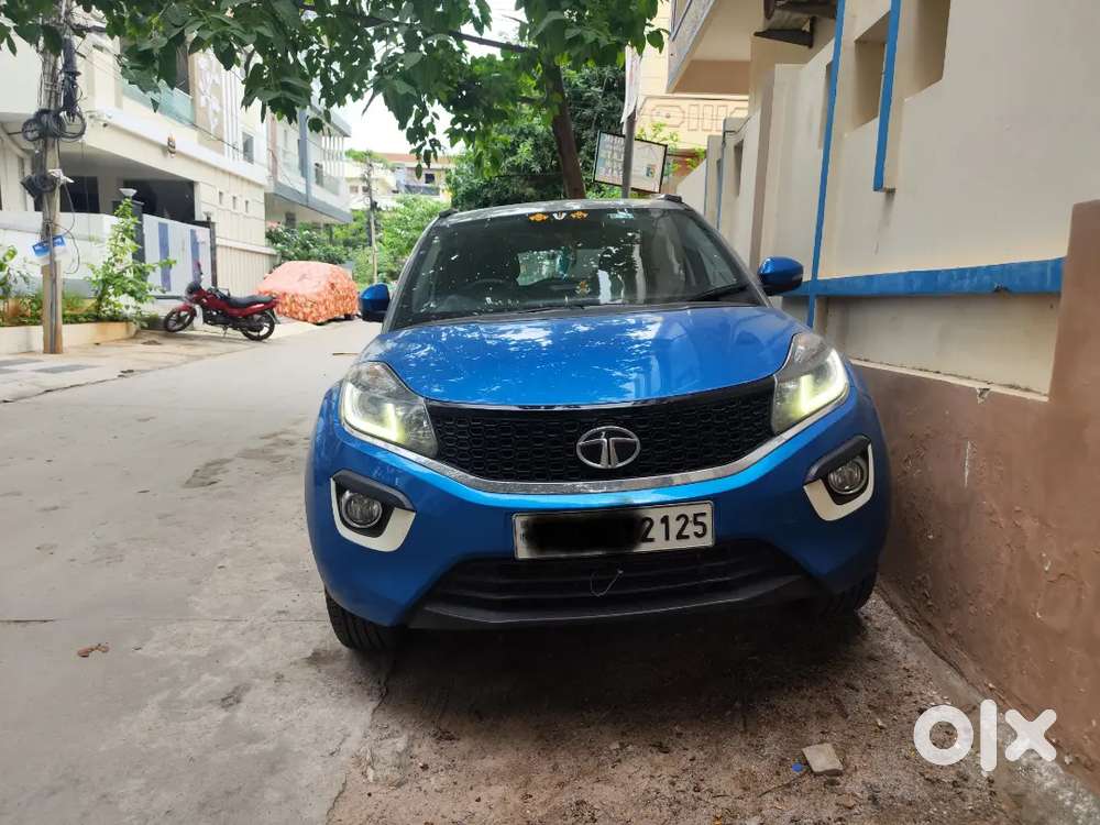 2018 Tata Nexon Xz+ Dual Tone  1st Owner  36,989 Km  New Tyres