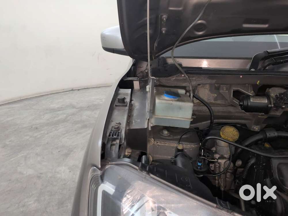 Renault Kwid 2019-ongoing 1.0 Rxt Amt (o), 2018, Petrol