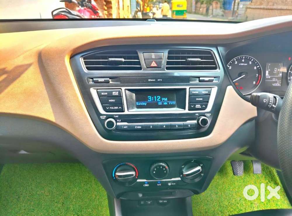 Hyundai Elite I20 Sportz (o) 1.2, 2018, Petrol