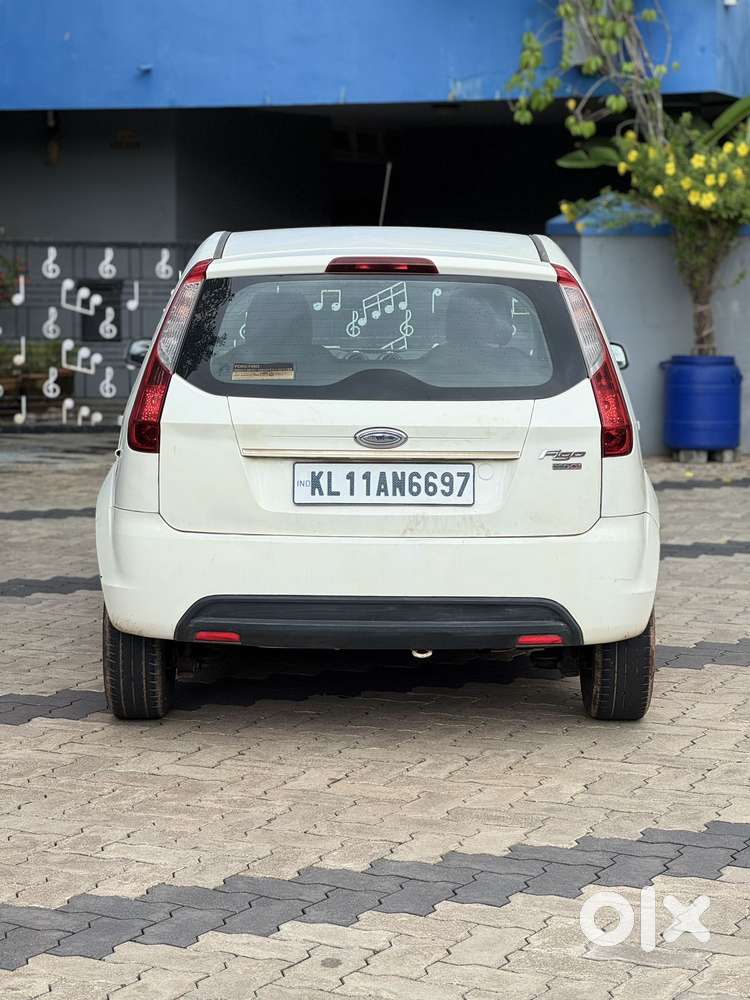 Ford Figo 2010-2012 Diesel Zxi, 2012, Diesel