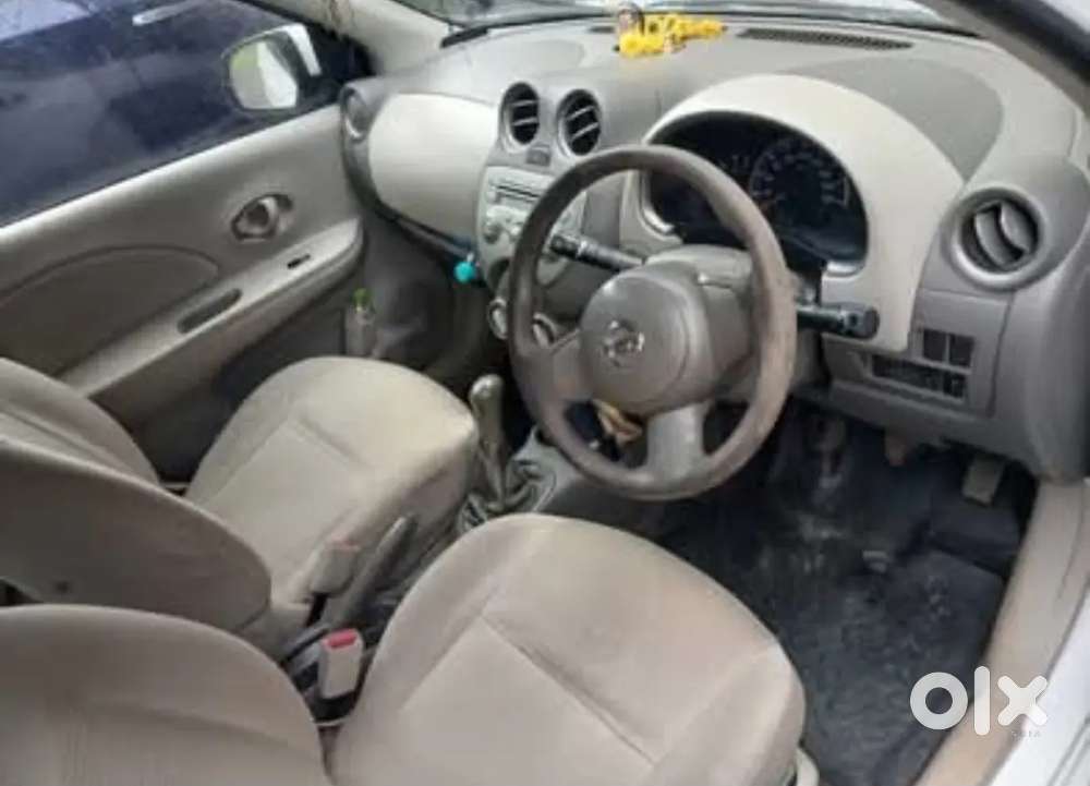 Nissan Micra 2011  Top End