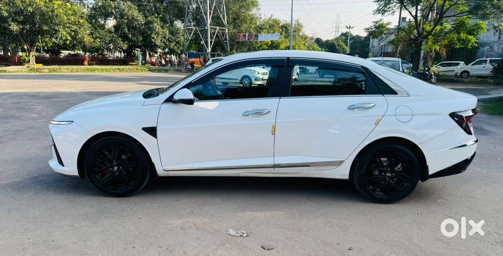 Hyundai Verna 1.5 Sx Turbo Petrol Mt, 2023, Petrol