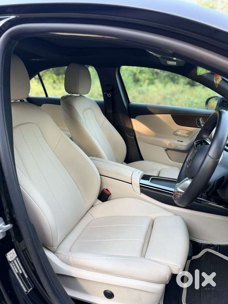 Mercedes-benz A-class Limousine 1.3 A 200, 2024, Petrol