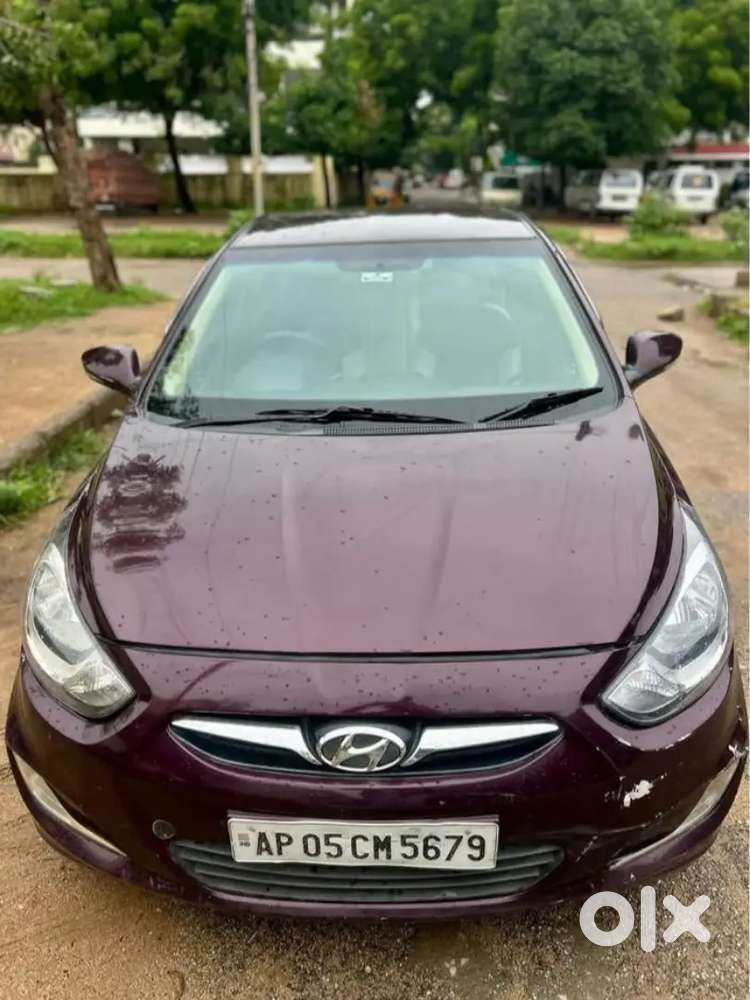 Hyundai Verna Sx Crdi 2013