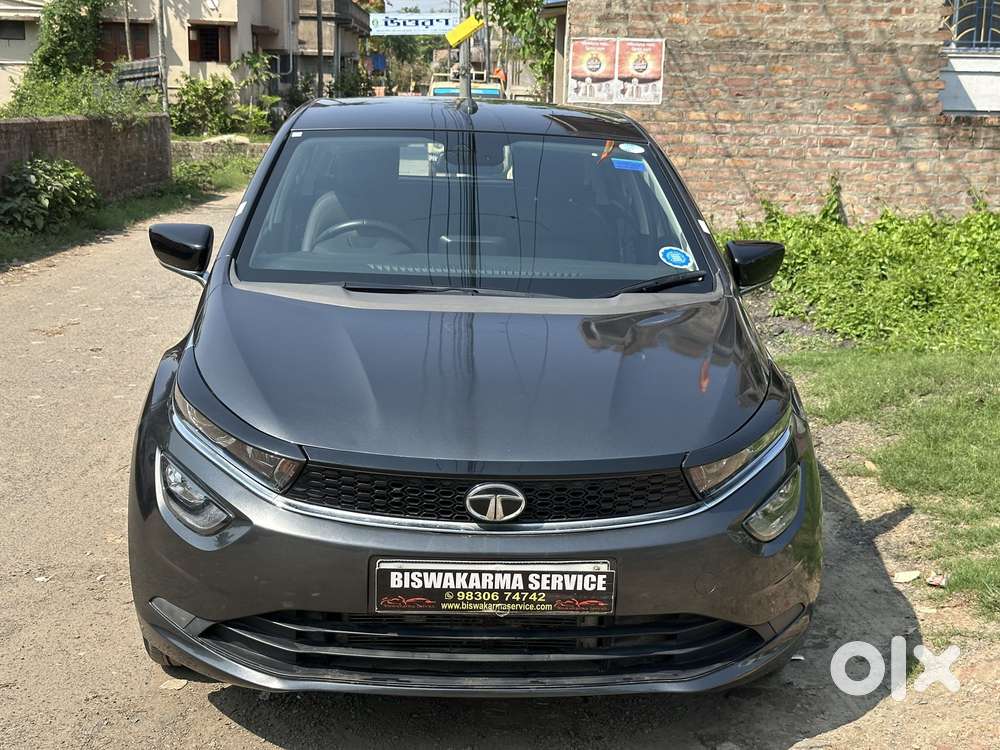 Tata Altroz 1.2 Xz Plus Dark Edition, 2021, Petrol