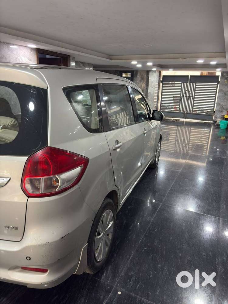 Maruti Ertiga Vxi Abs 2015