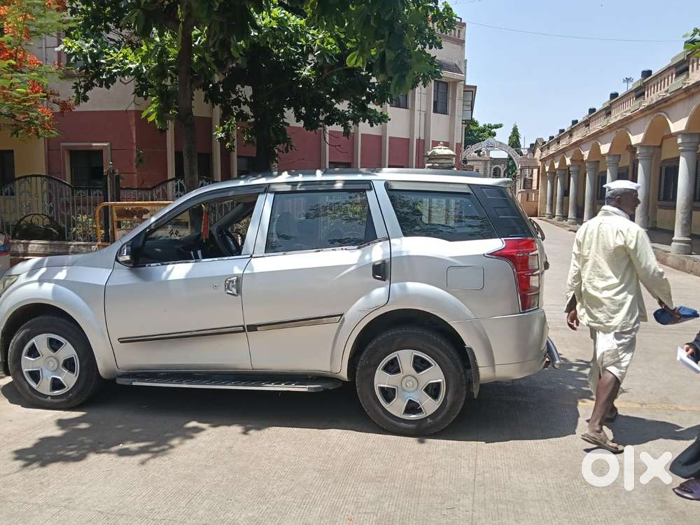 Mahindra Xuv500 At W6 2wd, 2015, Diesel