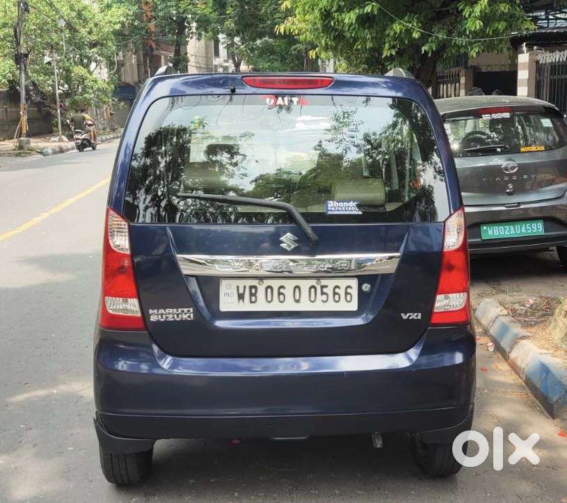 Maruti Suzuki Wagon R Vxi Opt, 2018, Petrol