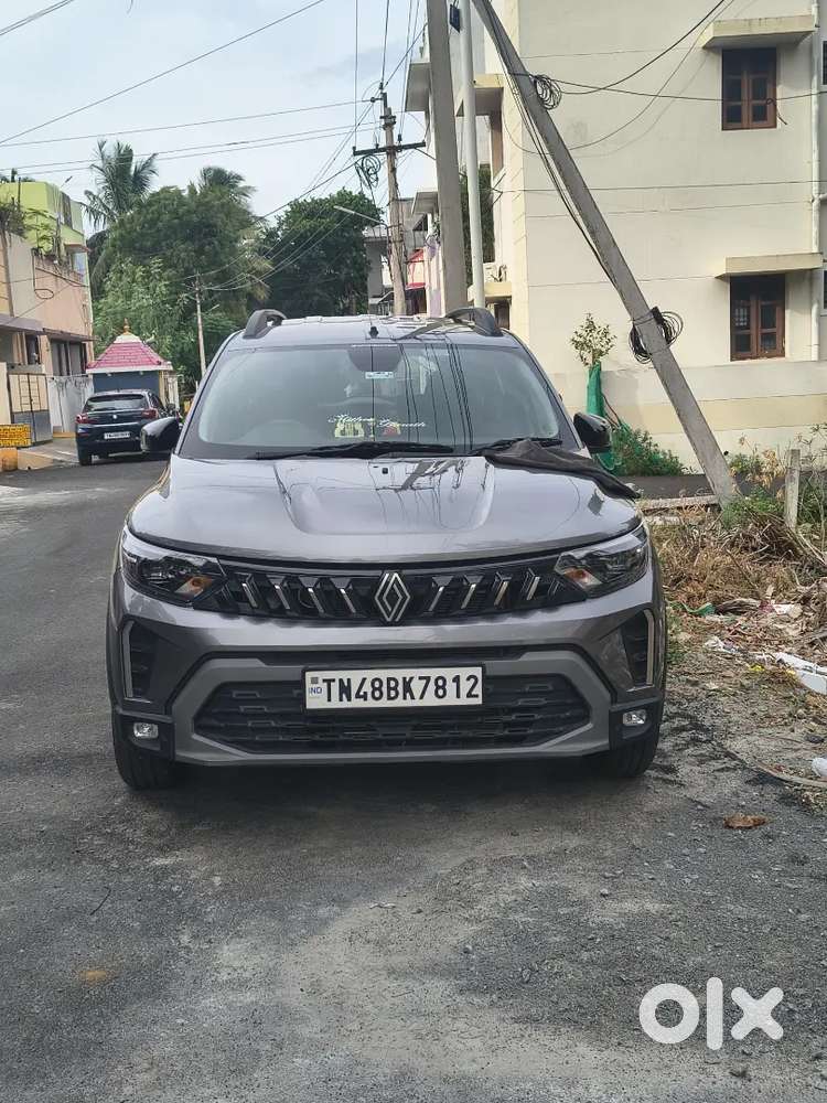 Renault Triber Facelift Rxe 2025
