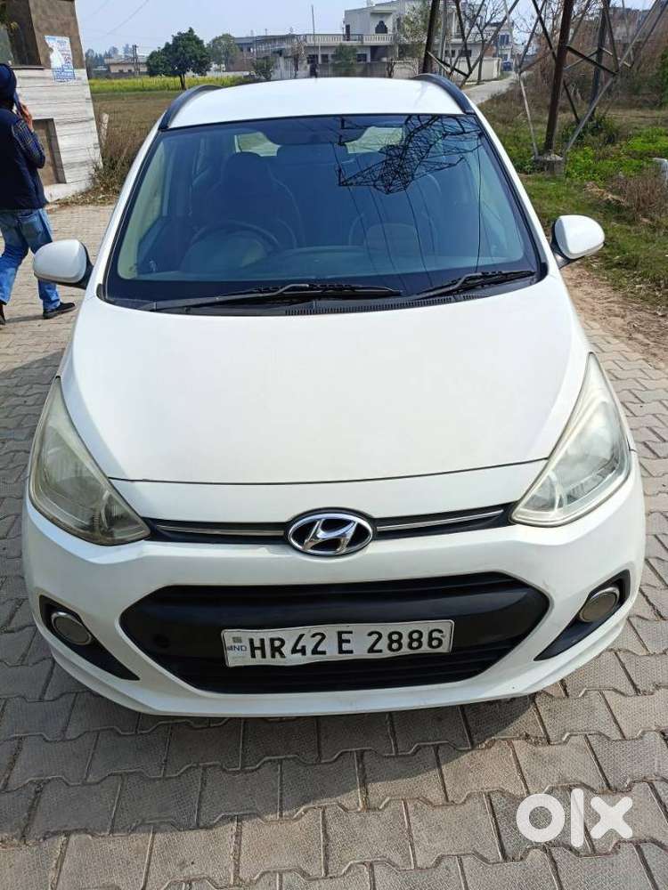 Hyundai Grand I10 1.2 Crdi Sportz Option, 2016, Diesel