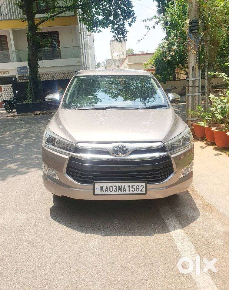 Toyota Innova Crysta 2.8z Automatic, 2017, Diesel