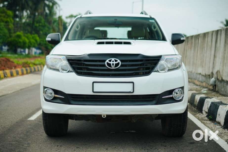 Toyota Fortuner 4x2 At 2.8 Diesel, 2014, Diesel