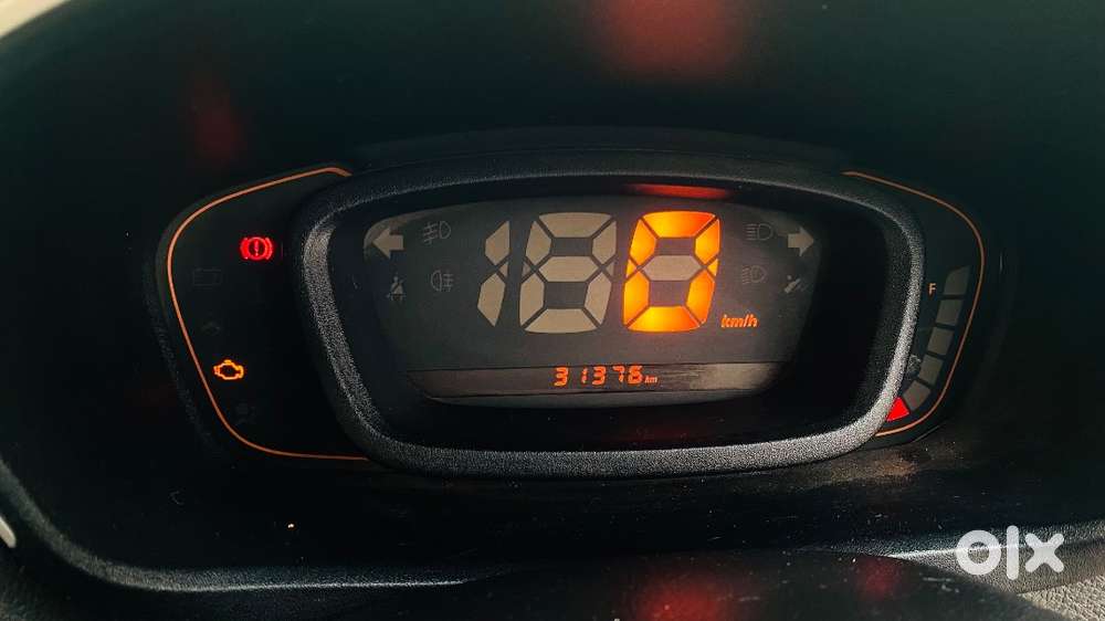 Renaults Kwid Urgent Sell