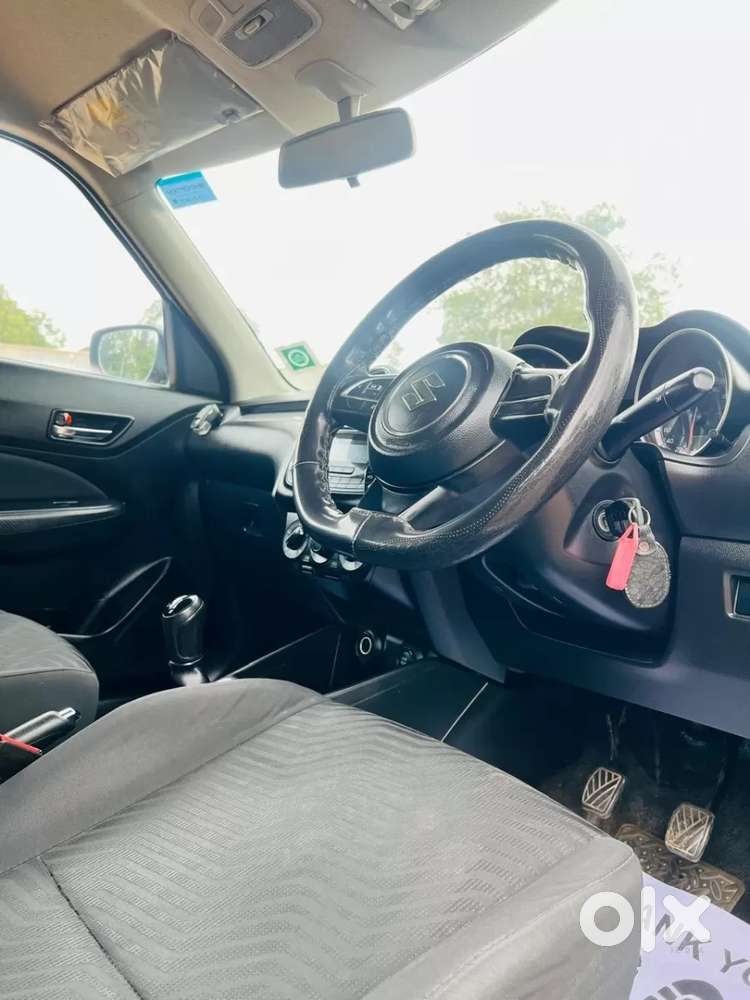 Maruti Suzuki Swift Vxi, 2021, Petrol