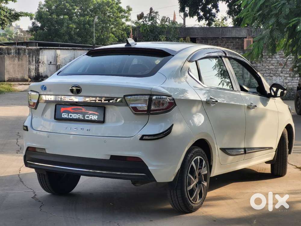 Tata Tigor 1.2 Revotron Xz Plus, 2025, Petrol
