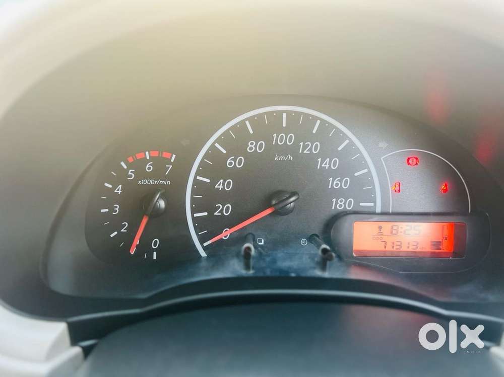 Nissan Micra Cvt Xv, 2015, Petrol