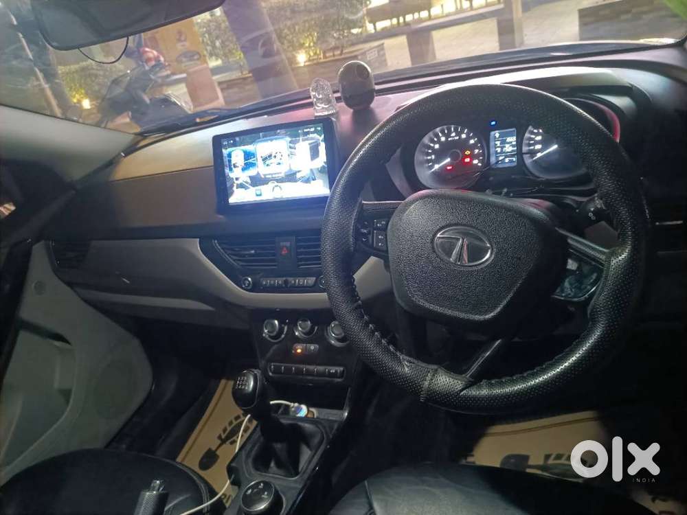 Tata Nexon Xm Mt