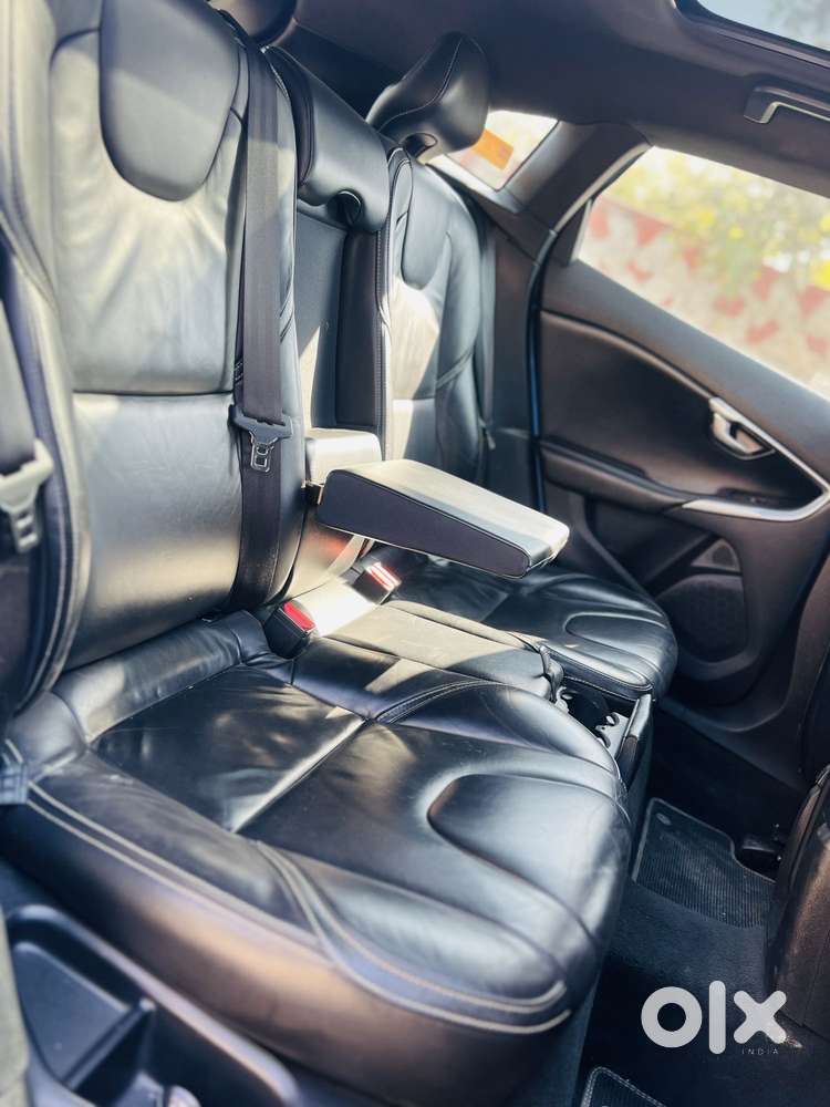 Volvo V40 D3 R Design, 2018, Diesel