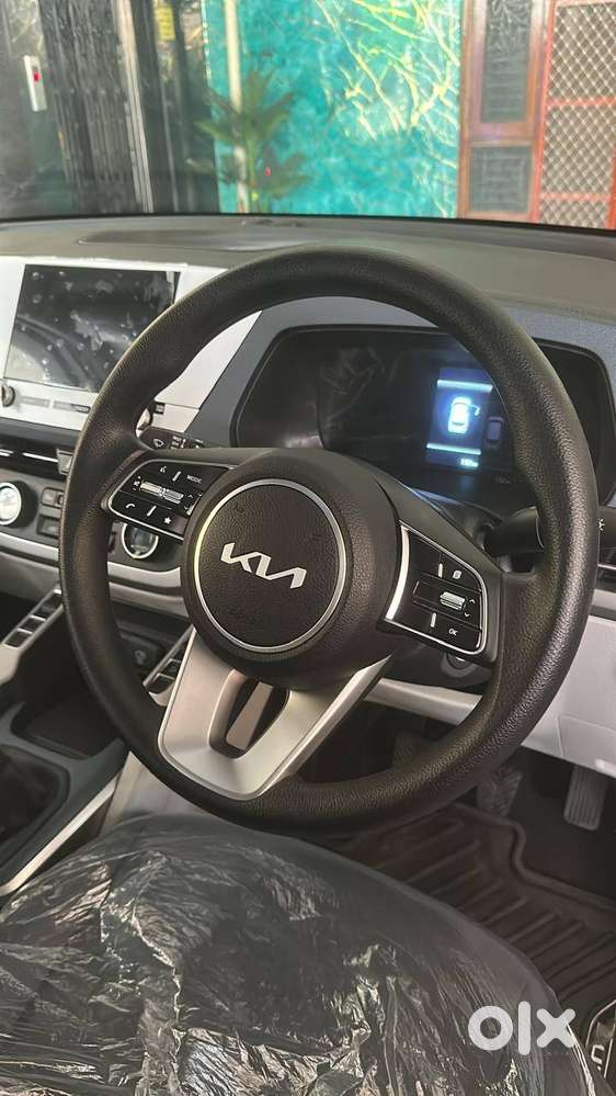 Brand New Kia Carens 2026 1.5 Premium Optional