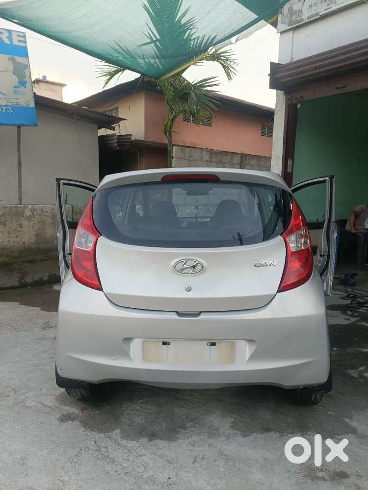 Hyundai Eon Era 2018 Model With Original Colour And Genuine Running