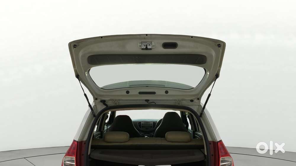 Hyundai I10 Asta Sunroof At, 2012, Petrol