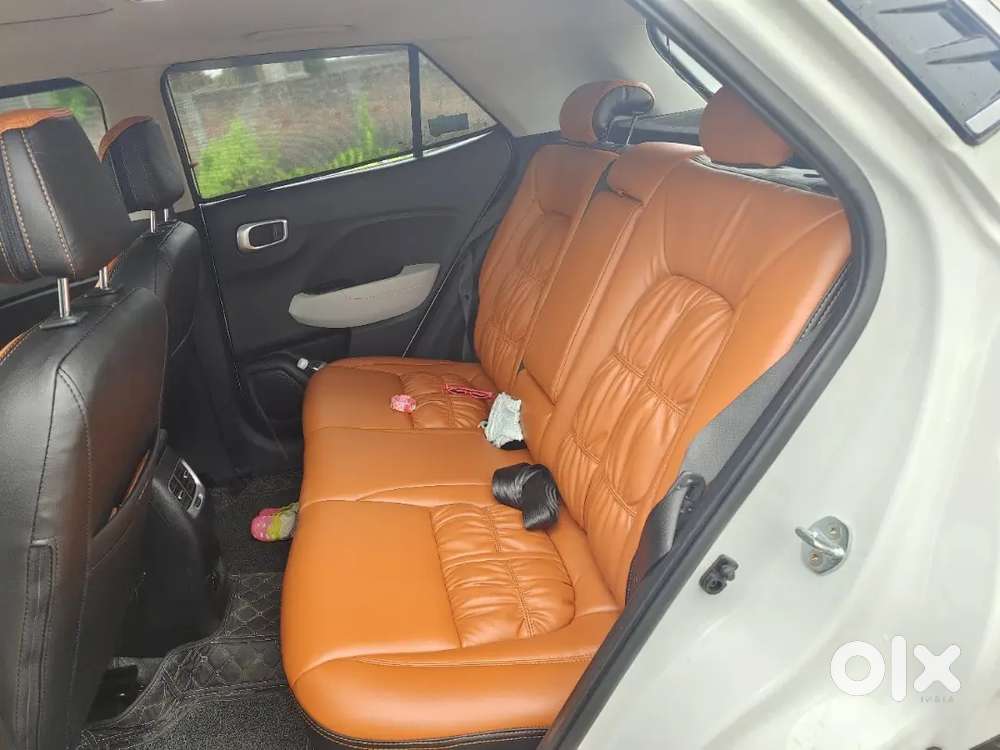 Hyundai Venue 2022 Petrol Well Maintained