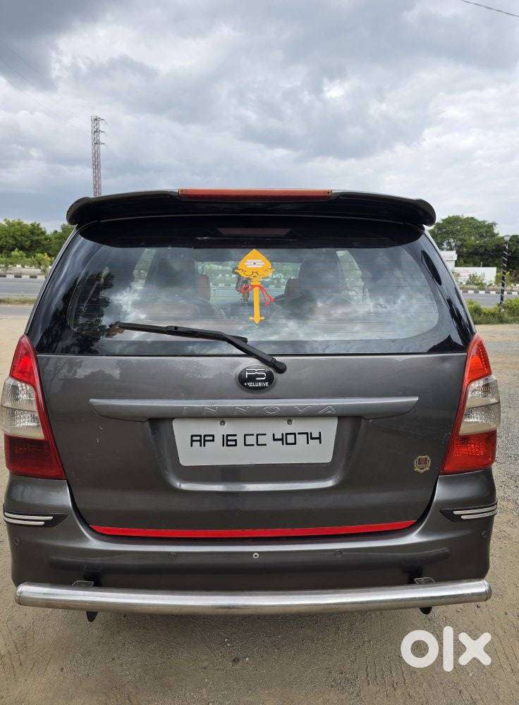 Toyota Innova 2.5 G (diesel) 7 Seater, 2012, Diesel