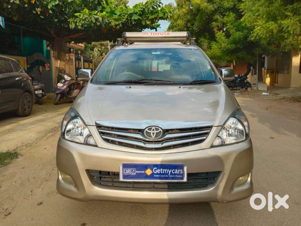 Toyota Innova 2.5 G (diesel) 8 Seater, 2010, Diesel