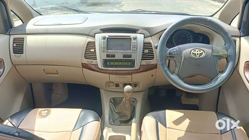 Toyota Innova 2.5 Vx 8 Str, 2013, Diesel