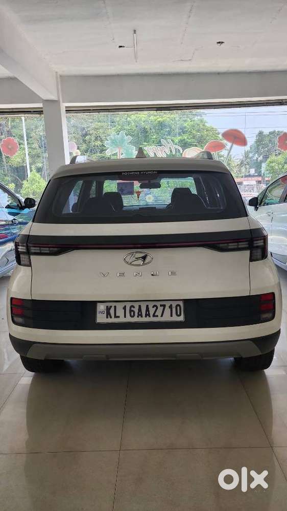Hyundai Venue 1.2 S Plus, 2022, Diesel