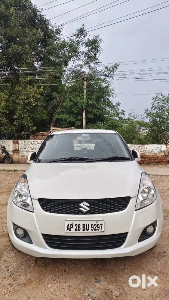Maruti Suzuki Swift 2012