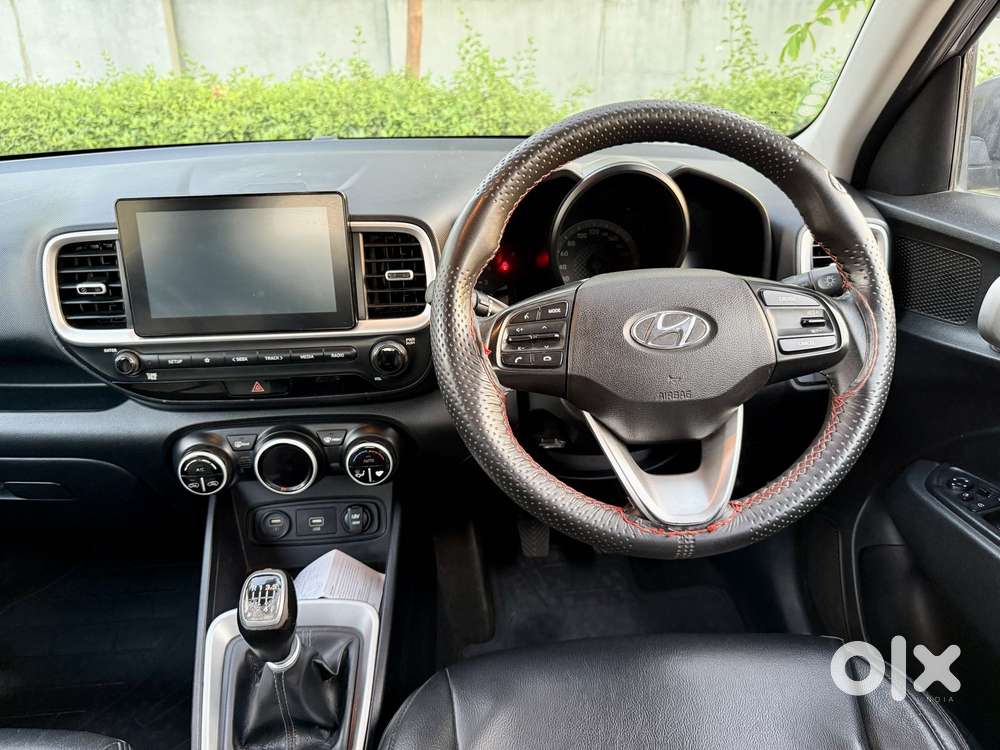 Hyundai Venue Sx (o) Mt 1.5 Diesel, 2019, Diesel
