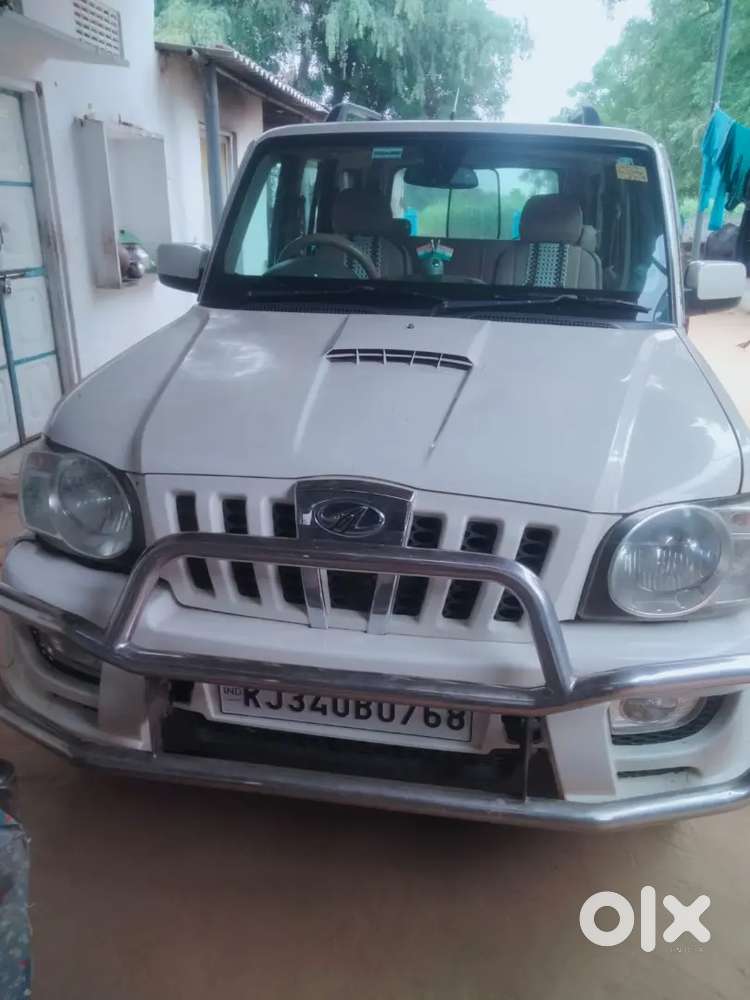 Mahindra Scorpio 2013 Diesel 130000 Km Driven