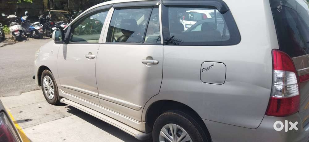 Toyota Innova 2.5 G (diesel) 8 Seater, 2014, Diesel