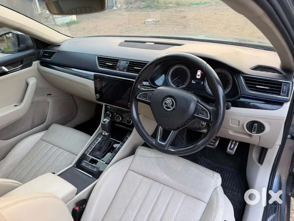 Skoda Superb 2019 Diesel 89000 Km Driven