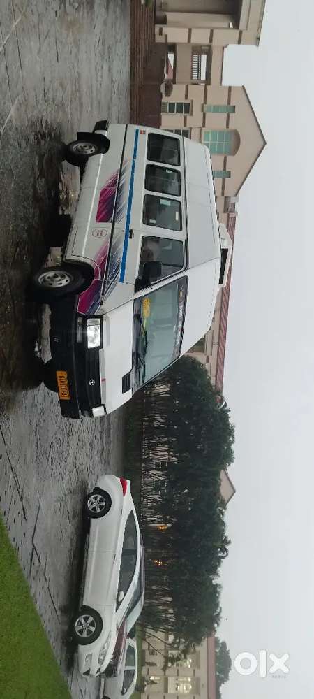 Tata Winger Deluxe 2020