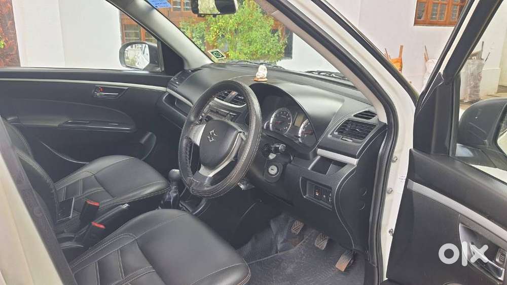 Maruti Suzuki Swift Vxi 1.2 Abs Bs-iv, 2015, Petrol