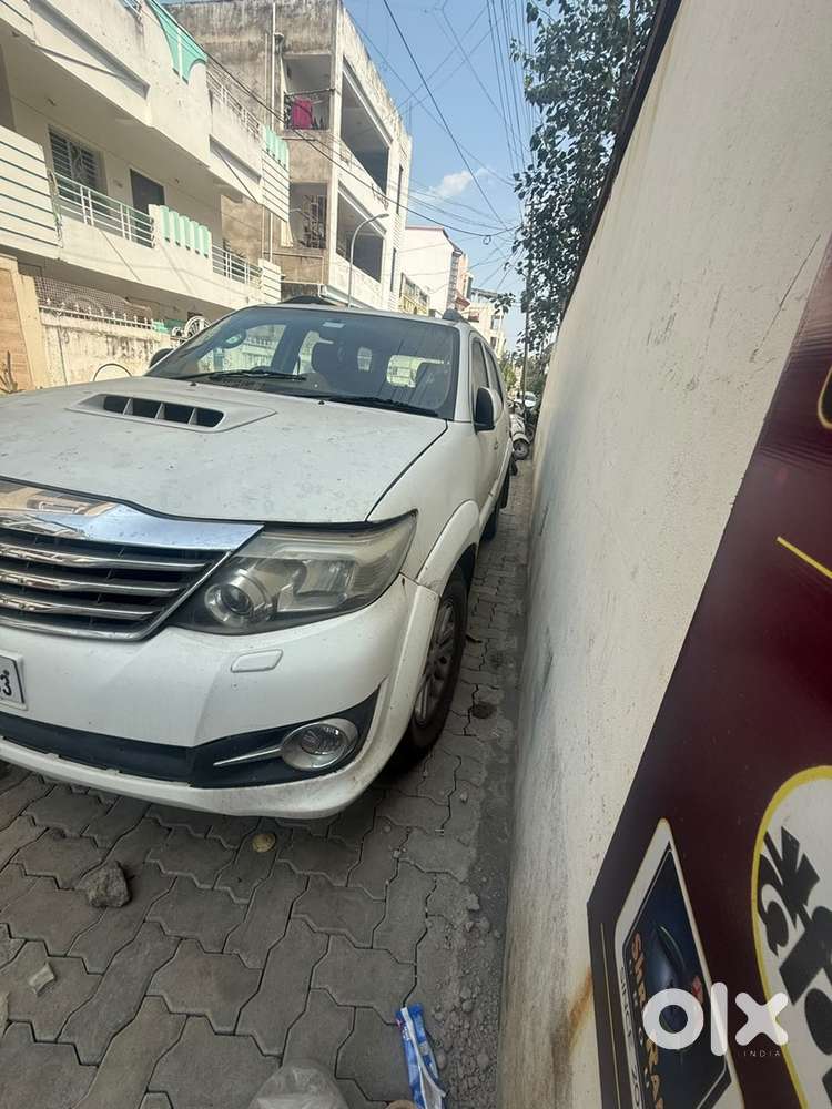 Toyota Fortuner 4x4 Mt 2013