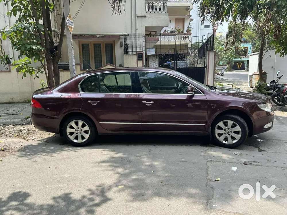 Skoda Superb 2009 Petrol Well Maintained And Good Condition