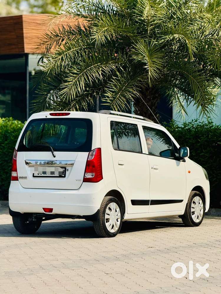 Maruti Suzuki Wagon R Vxi, 2014, Petrol