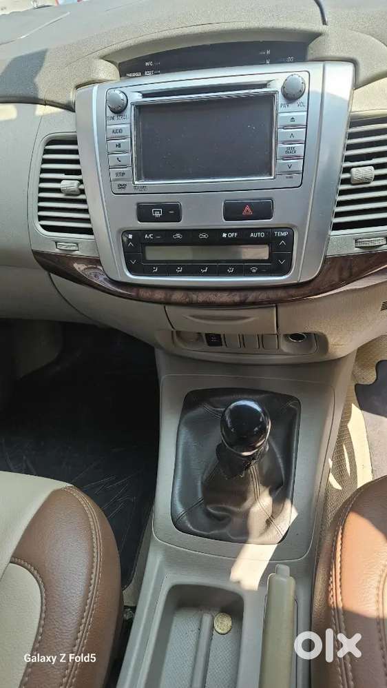 Toyota Innova V 2012 Diesel 8 Seater