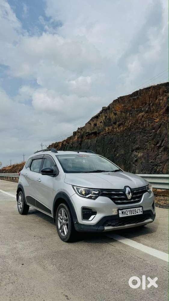 Renault Triber Rxz, 2022, Petrol