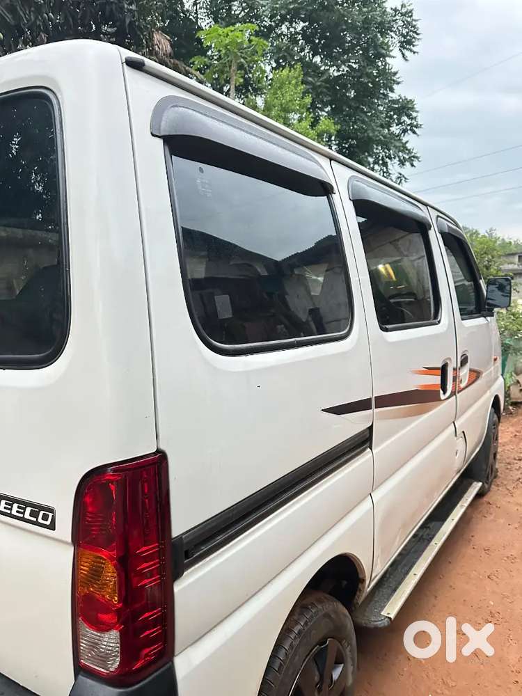 Maruti Suzuki Eeco 2017 Petrol 70990 Km Driven