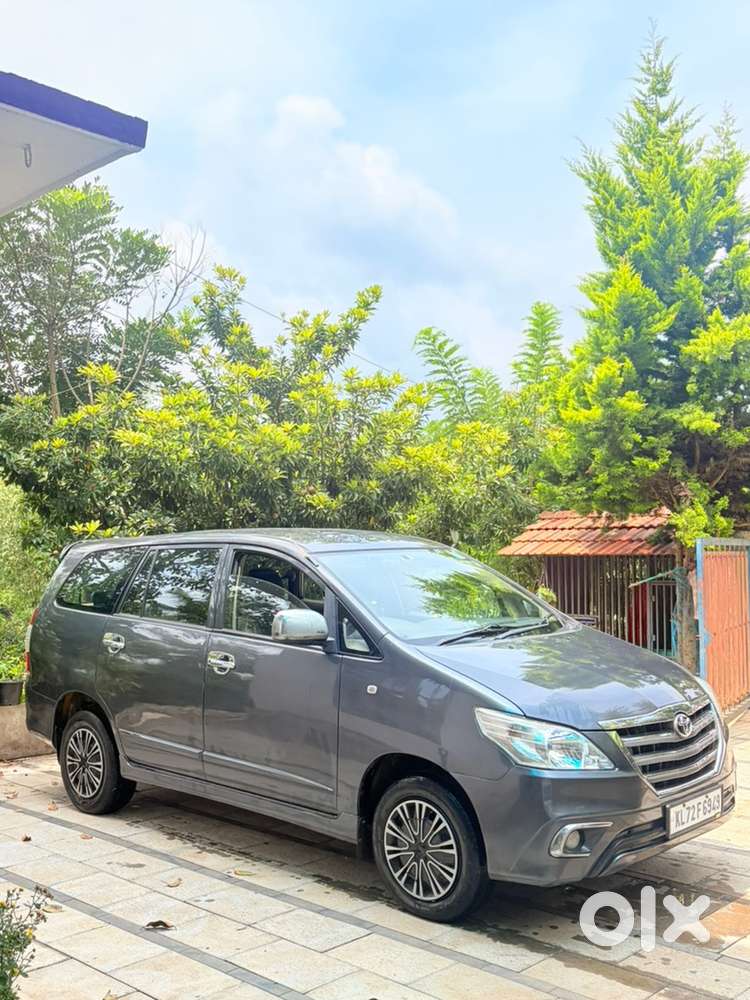 Toyota Innova Diesel 2015