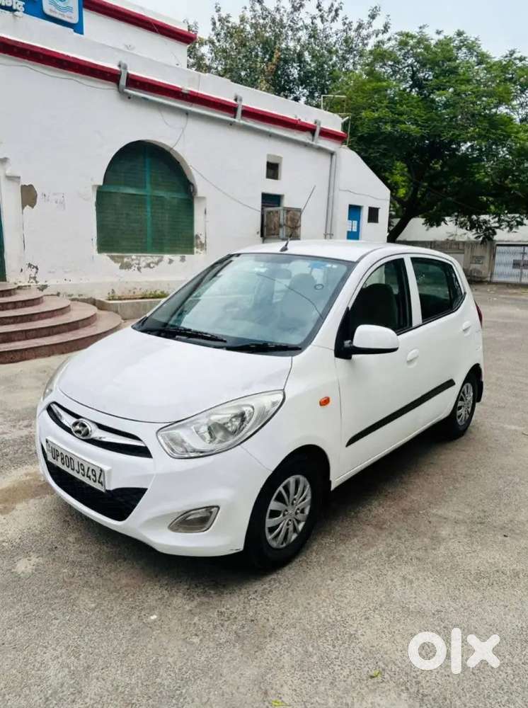 Hyundai I10 Sportz Petrol 2015