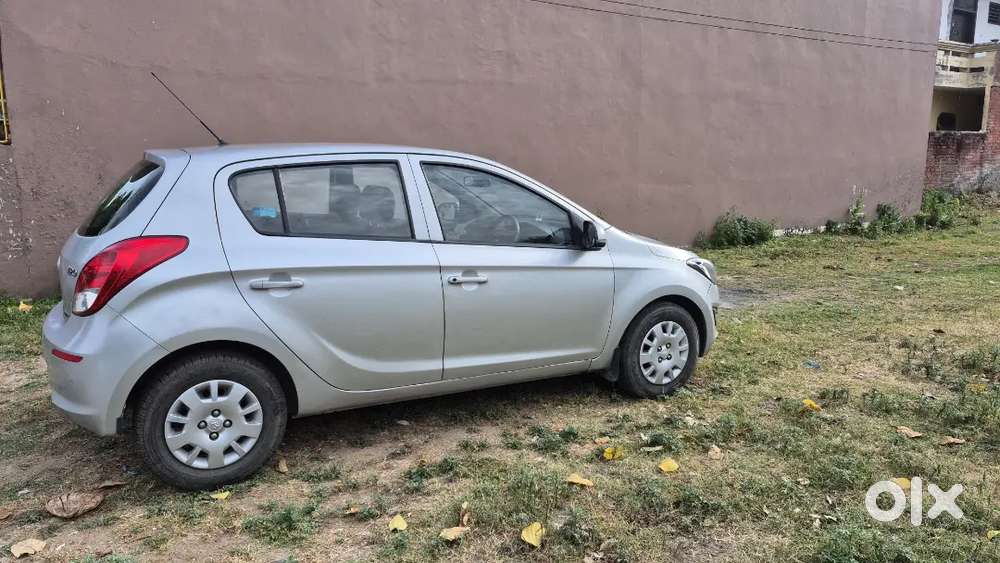 Colour Silver Metallic