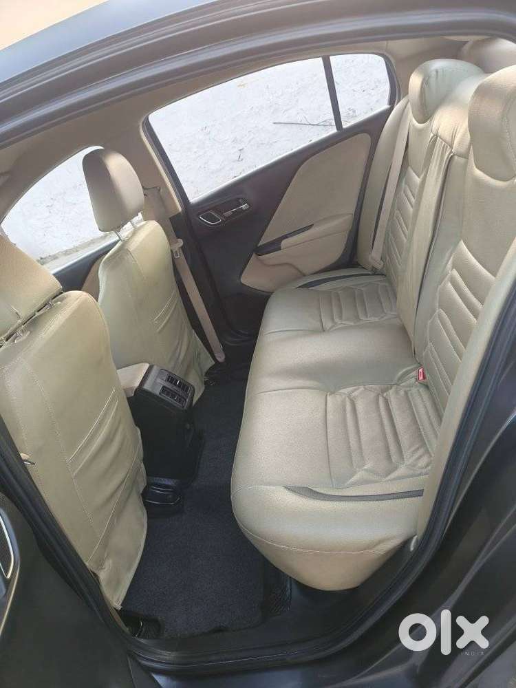 Honda City 1.5 V 4th Gen I-vtec Mt, 2018, Petrol