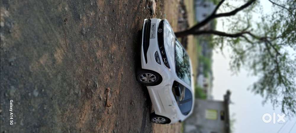 Tata Altroz Xt Petrol 2021
