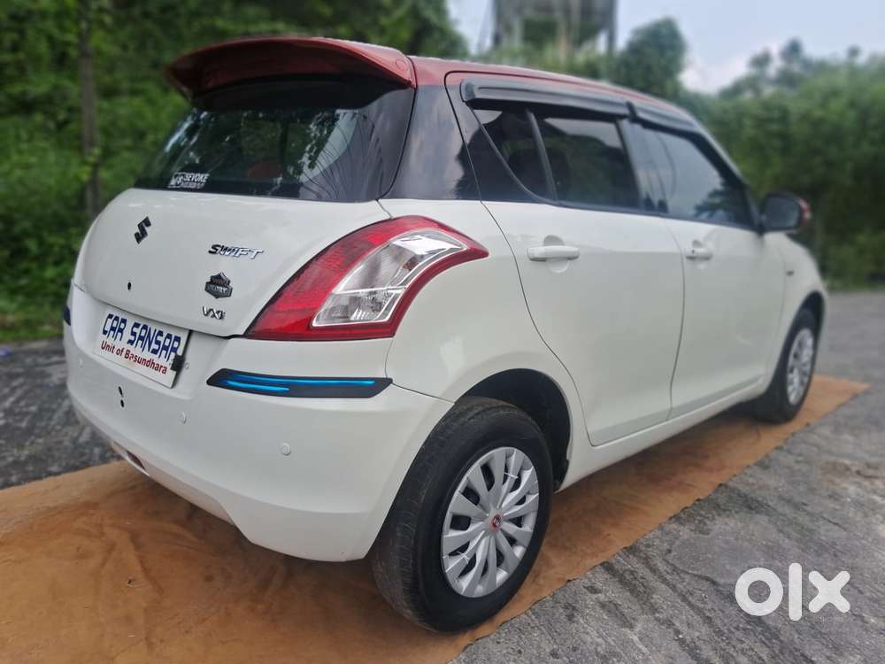 Maruti Suzuki Swift 1.2 Vxi (o), 2016, Petrol
